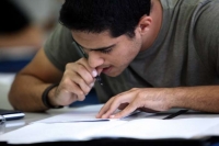 Αδικία και ανισότητα στις εξετάσεις για την εισαγωγή στις στρατιωτικές σχολές